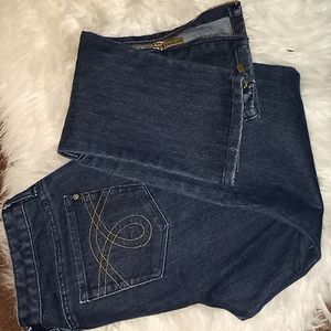 Michaelkors sz 4 skinny jeans. Side ankle zip. Dark wash.